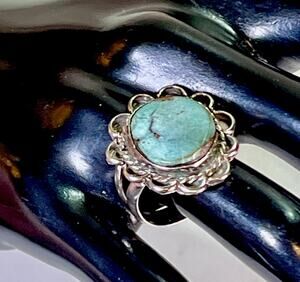 Old Pawn Native American Large Sterling Silver Turquoise Ring Sz 8 Handmade 6.9g